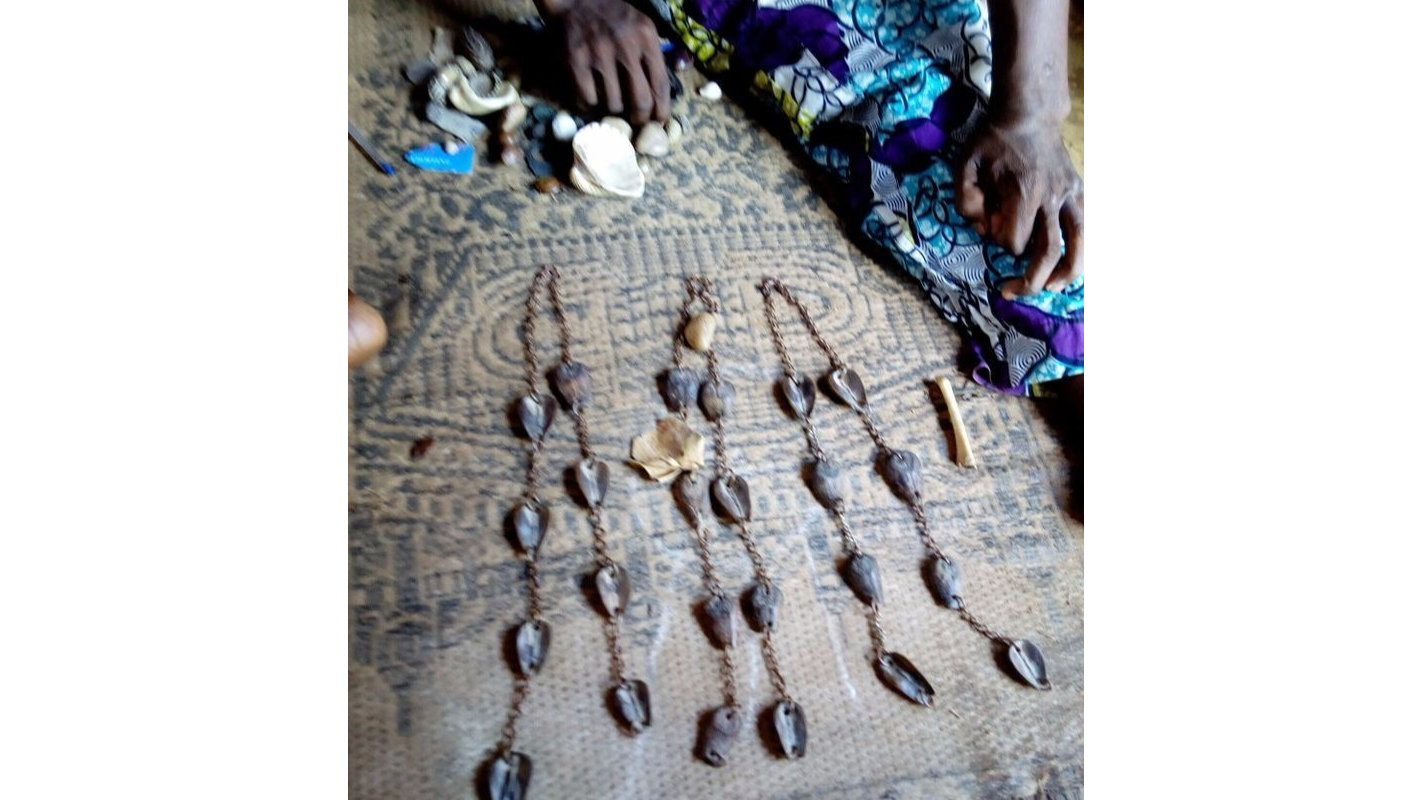 MARABOUT SEREUX ET COMPETENT, GRAND VOYANT MEDIUM AFRICAIN SPIRITUEL